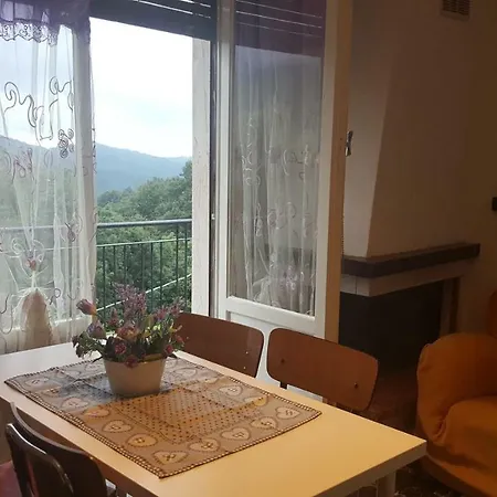 Сasa de vacaciones Casa Tra I Prati Del Parco Antola *